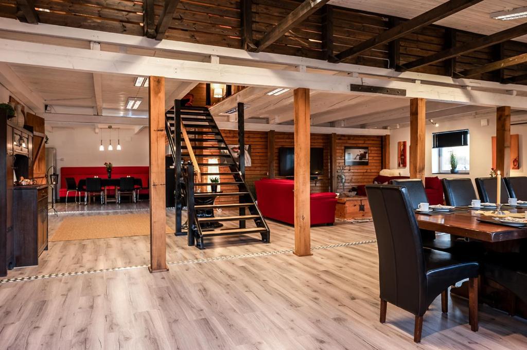 Unique Rustic Property In Skane Linderod Экстерьер фото